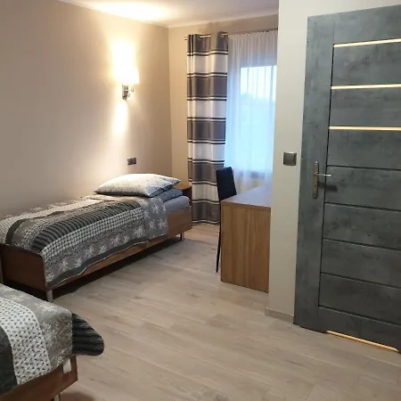 Na Stacji Paliw Motel *