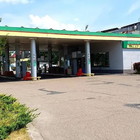 Na Stacji Paliw Motel